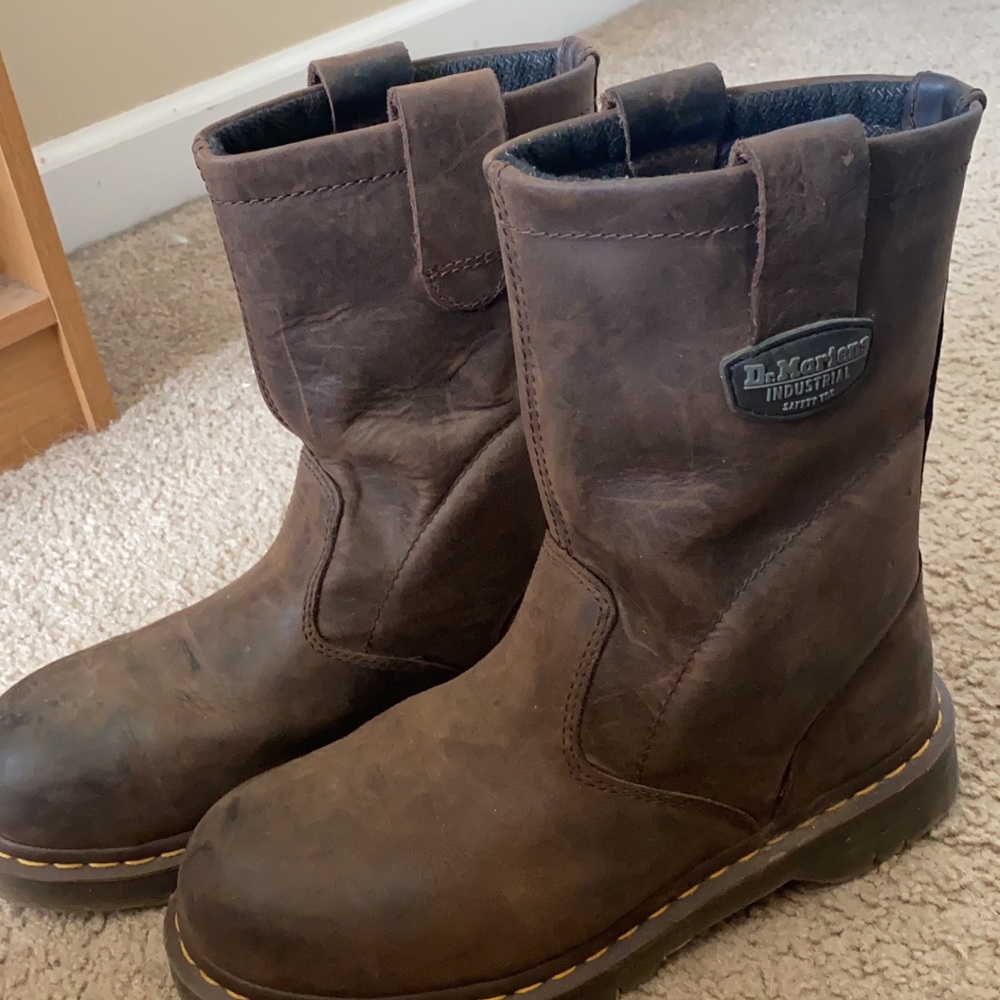 Dr.Martens industrial safety toe boots